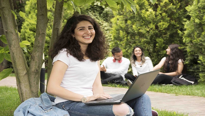 Beykoz Üniversitesi’ne öğrencilerinden tam puan