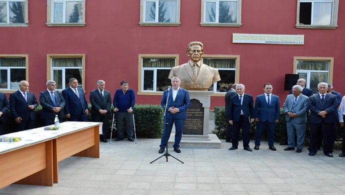 Masallı rayonunda ictimai ,siyasi xadim Teymur bəy Bayraməlibəyovun büstünün açılışı olub – ÖZEL