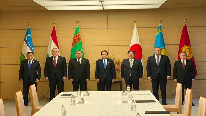 Joint meeting of the Ministers for Foreign Affairs of the Central Asian countries with the Prime Minister of Japan