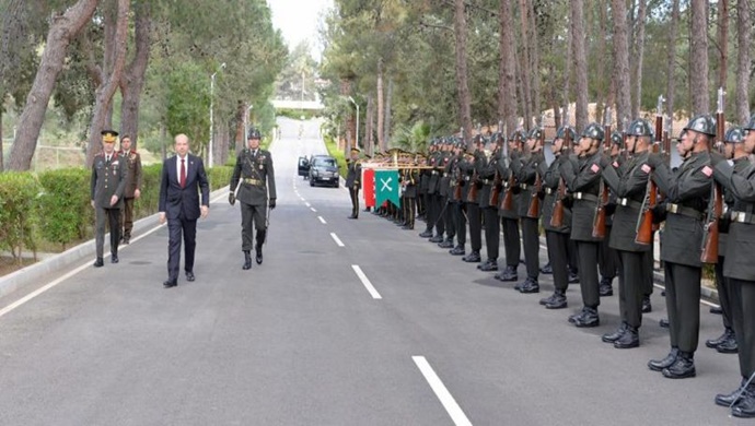 Cumhurbaşkanı Ersin Tatar, Kıbrıs Türk Barış Kuvvetleri’nde gerçekleştirilen Orman Yangınları Çalıştayı’na katıldı