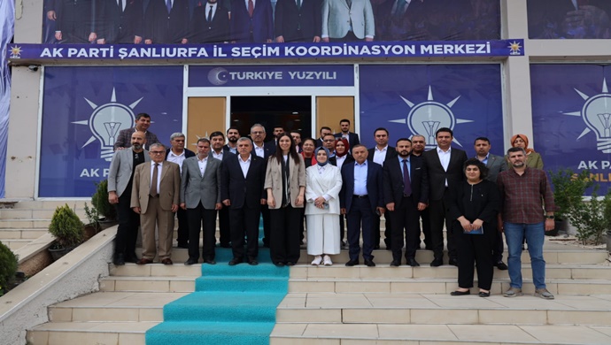 AK PARTİ GENEL BAŞKAN YARDIMCISI KARAASLAN ŞANLIURFA’YA GELDİ