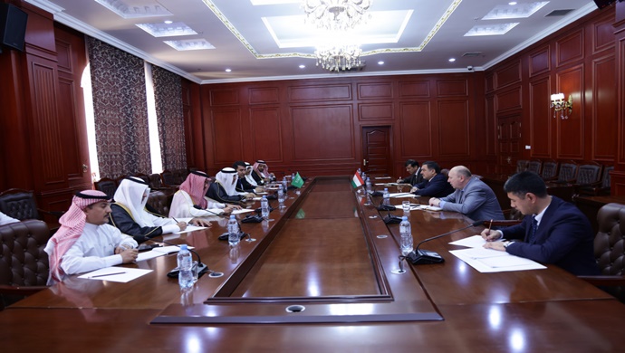 Meeting with the Chairman of the Tajikistan-Saudi Arabia Interparliamentary Friendship Group